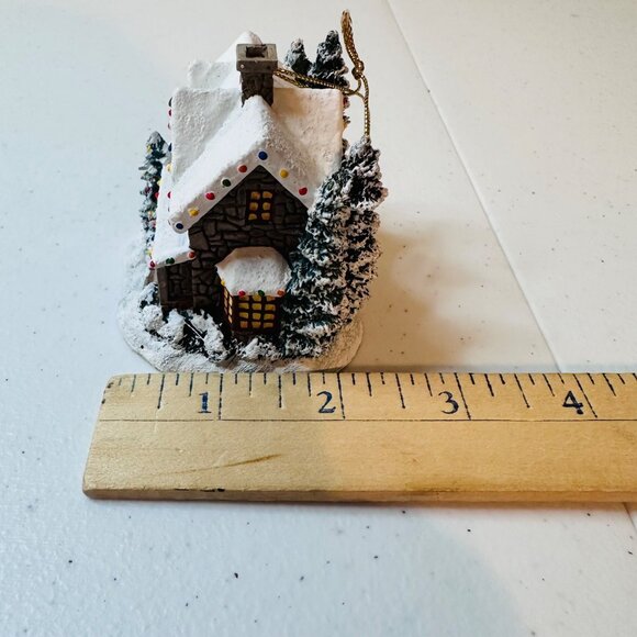 Thomas Kinkade Christmas Eve Cottage Ornament Illuminated Ornament Collection - Picture 5 of 7